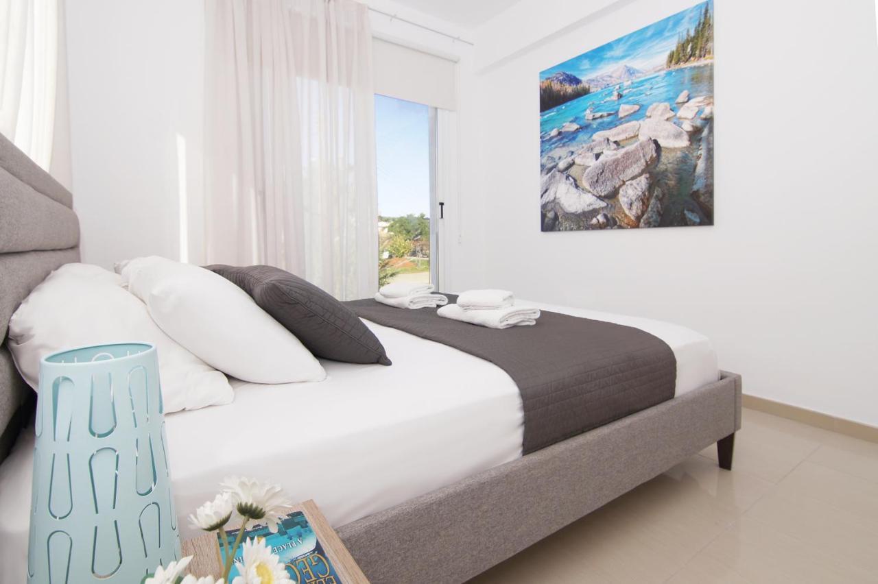 Villa Eden Айя Напа Екстериор снимка